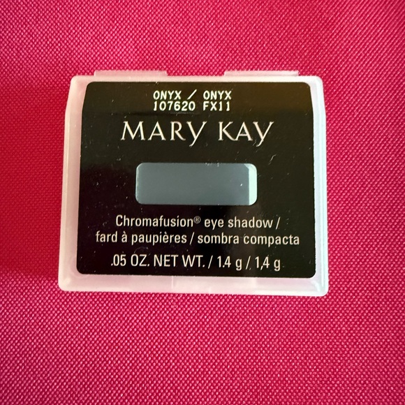 Mary Kay Chromafusion Eye Shadow Onyx - Picture 2 of 5